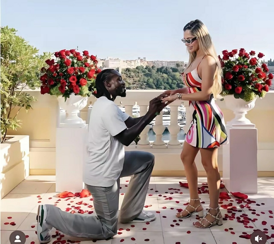 身材, src 身材, src